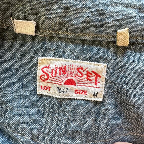 See the Magic Denim Tunic Shirt MEDIUM Overdye Oversize Unique Upcycled Chambray - Picture 6 of 9